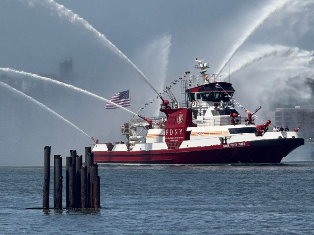 Tragedy in New York Harbor as Woman and Infant Die Following Boat Capsize