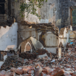 Crumbled remains of an old heritage building, capturing Delhi's architectural past.